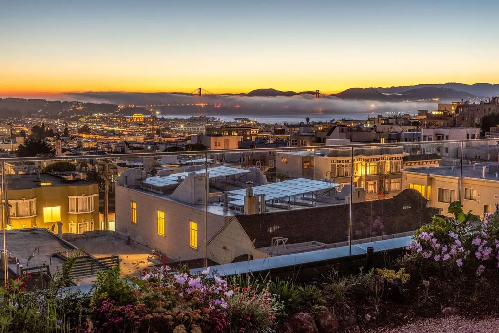House 370m² in USA, San Francisco. Priced at 7775000€ rent photo-1