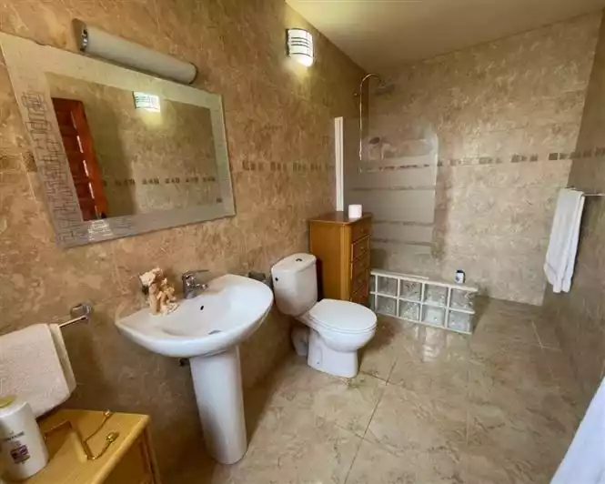 Other Properties 188m² in Portugal, Madeira. Priced at 280000€ rent photo-20