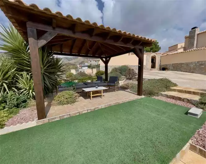 Other Properties 188m² in Portugal, Madeira. Priced at 280000€ rent photo-24
