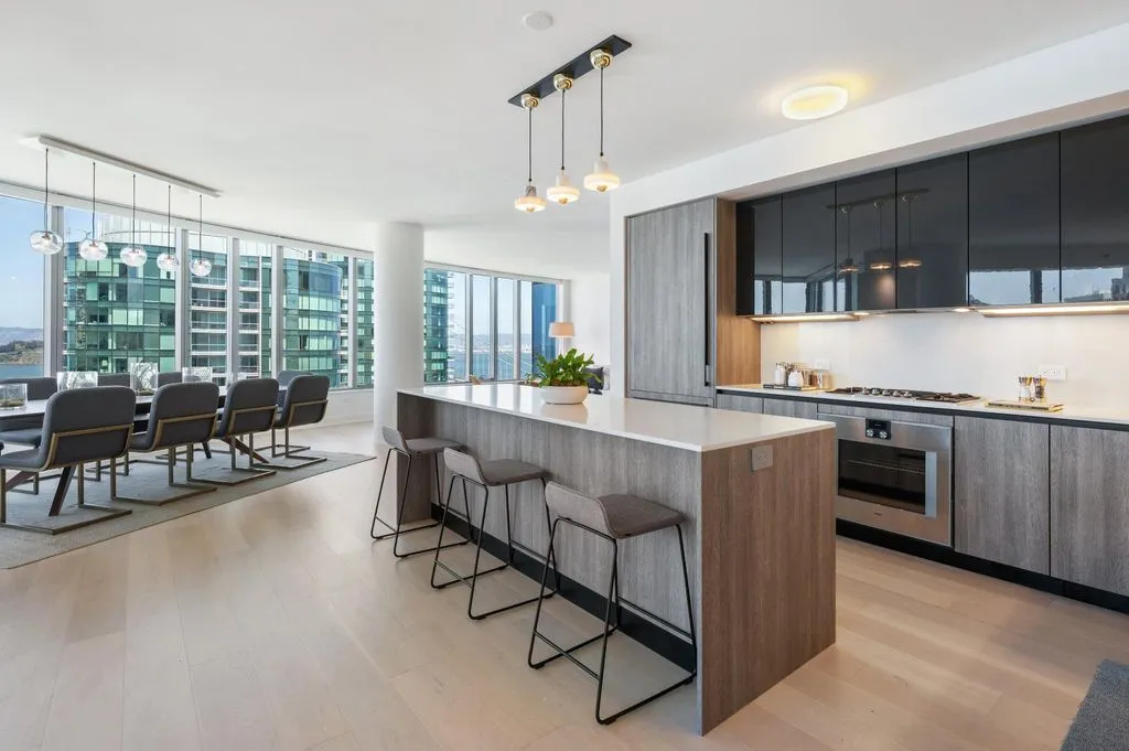 Flat 249m² in USA, San Francisco. Priced at 4482100€ rent photo-2