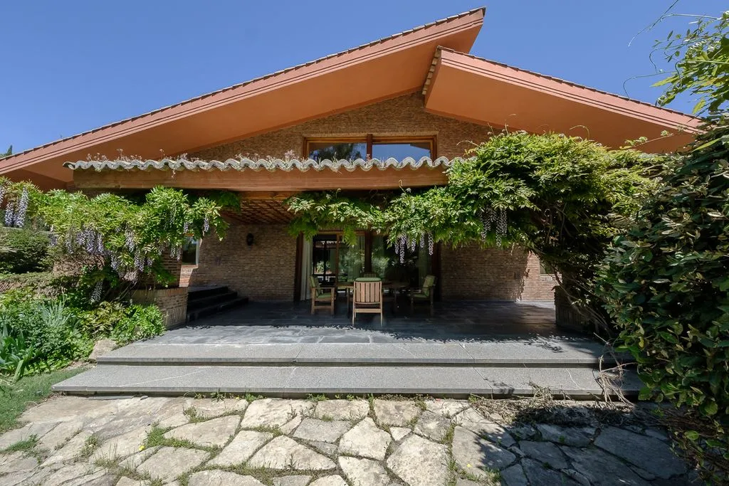 House 2520m² in Portugal, Lisbon. Priced at 8000000€ rent photo-1