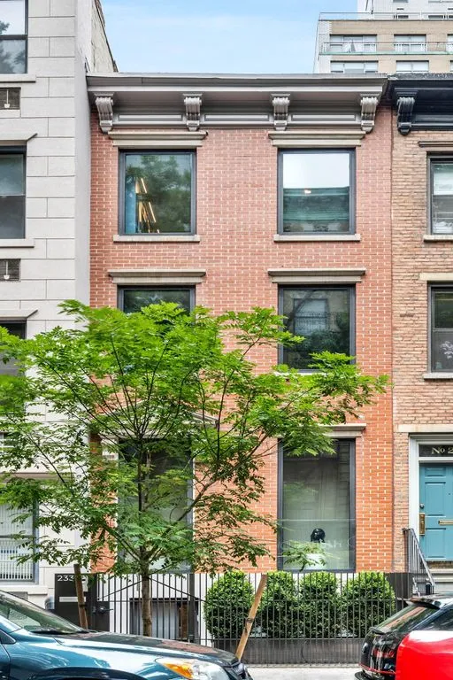 Townhouse 297m² in USA, New York. Priced at 5442500€ rent photo-1
