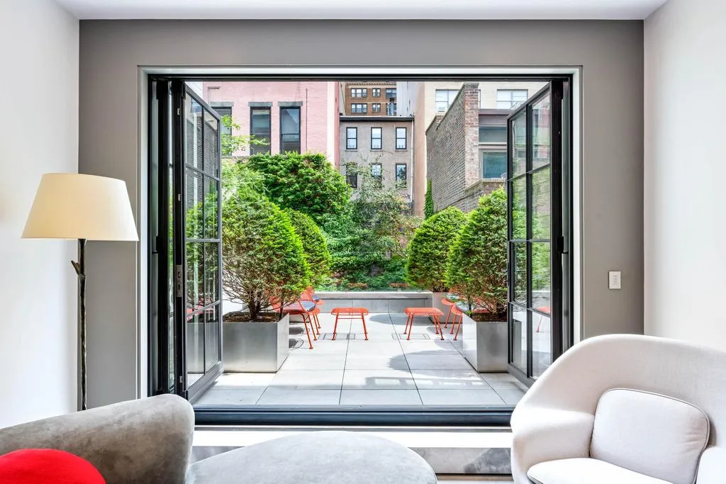Townhouse 297m² in USA, New York. Priced at 5442500€ rent photo-3