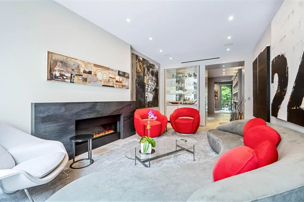 Townhouse 297m² in USA, New York. Priced at 5442500€ rent photo-4