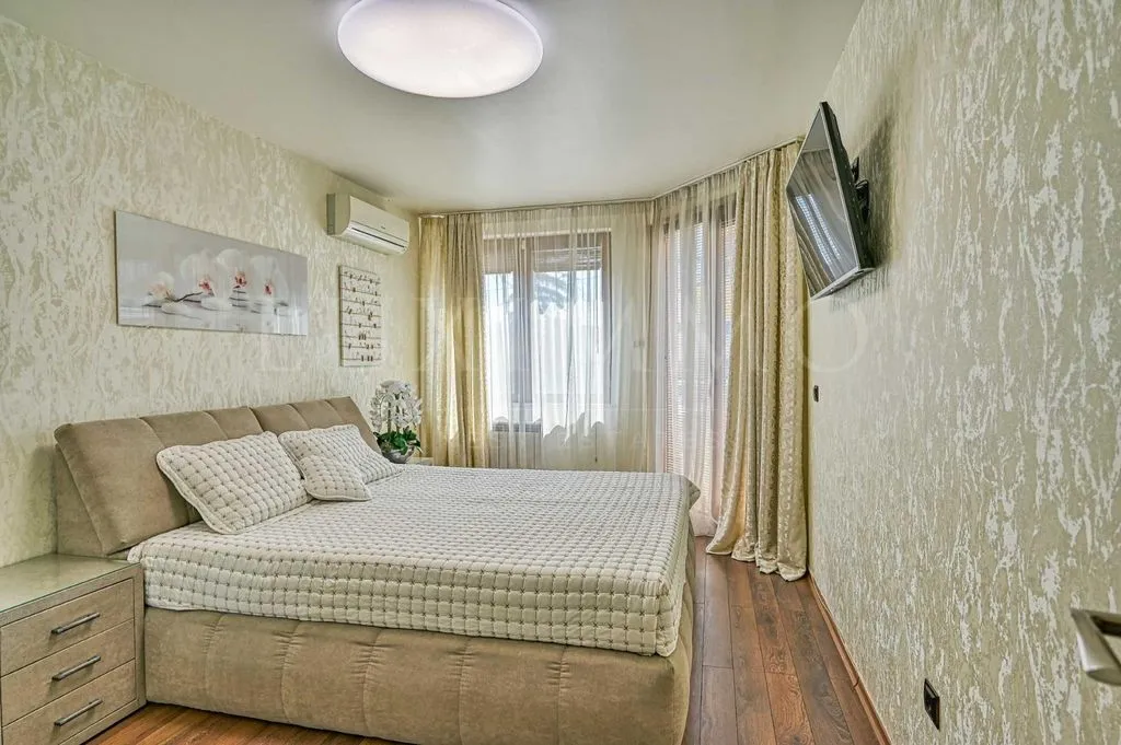 Flat 171m² in USA, Houston. Priced at 386000€ rent photo-4