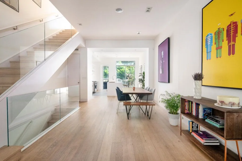 Townhouse 306m² in USA, New York. Priced at 4390600€ rent photo-1