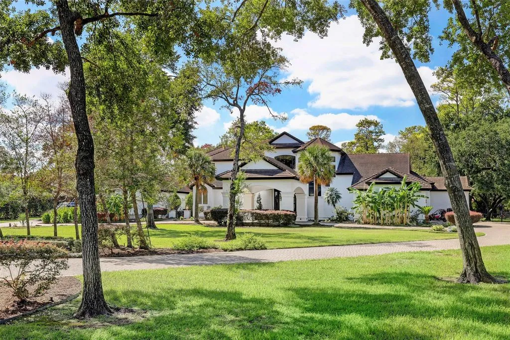 House 862m² in USA, Houston. Priced at 5488300€ rent photo-1