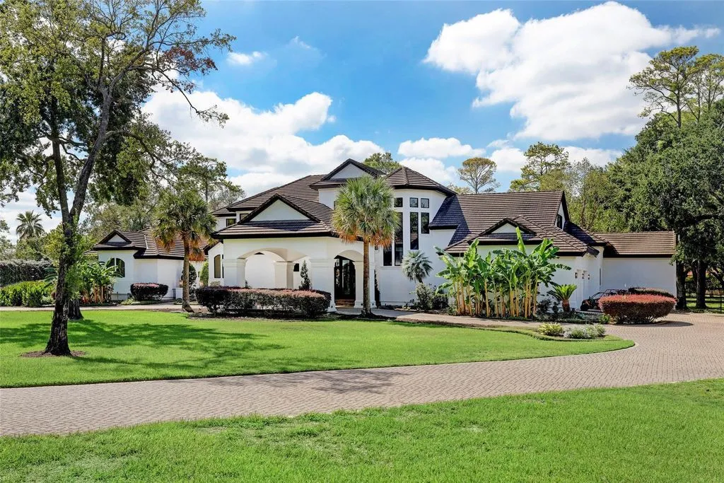 House 862m² in USA, Houston. Priced at 5488300€ rent photo-3