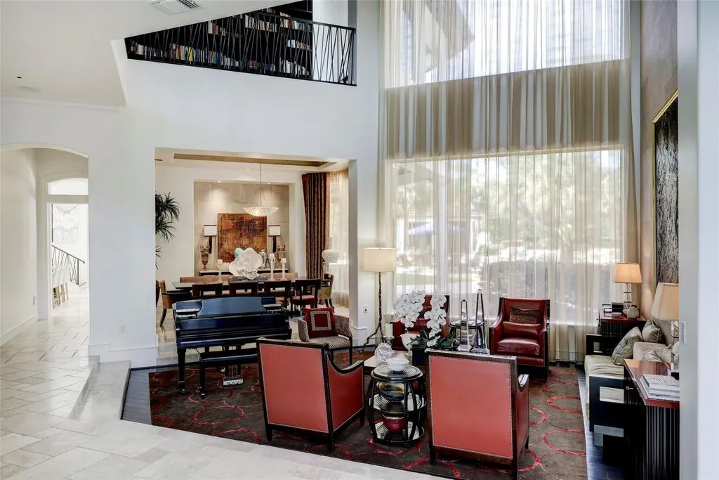 House 862m² in USA, Houston. Priced at 5488300€ rent photo-6