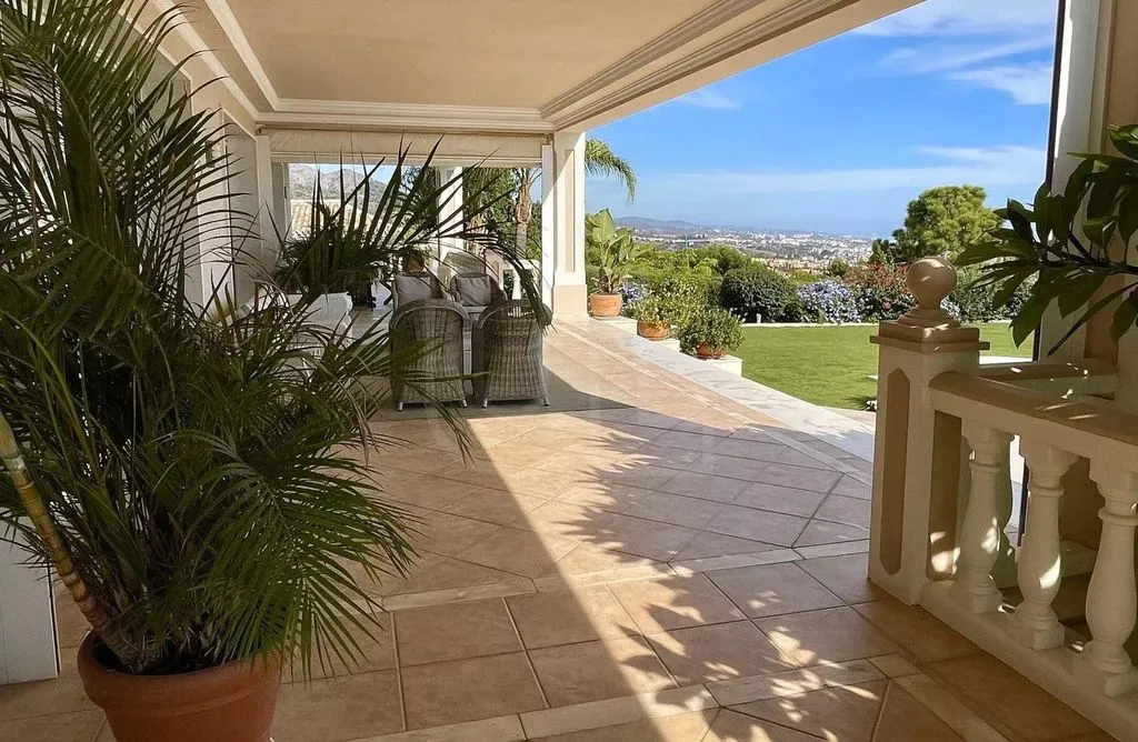 Villa 1181m² in Portugal, Oeirash. Priced at 9500000€ rent photo-5