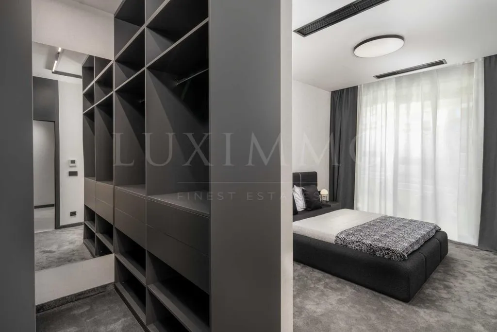 Flat 191m² in USA, Houston. Priced at 497300€ rent photo-3