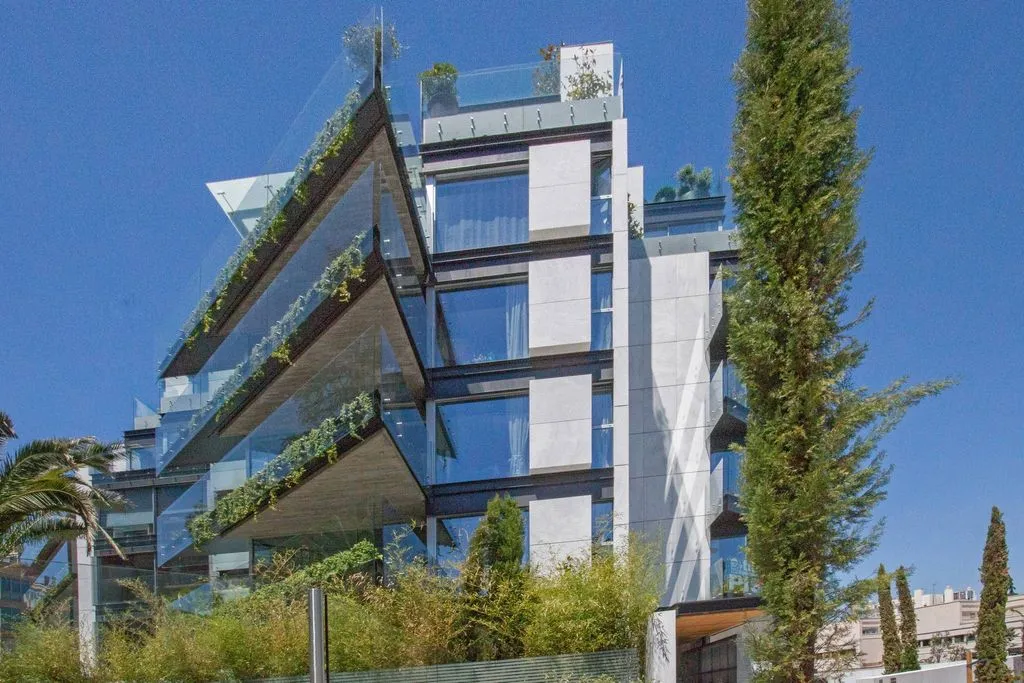 House 370m² in Portugal, Lisbon. Priced at 2975000€ rent photo-1