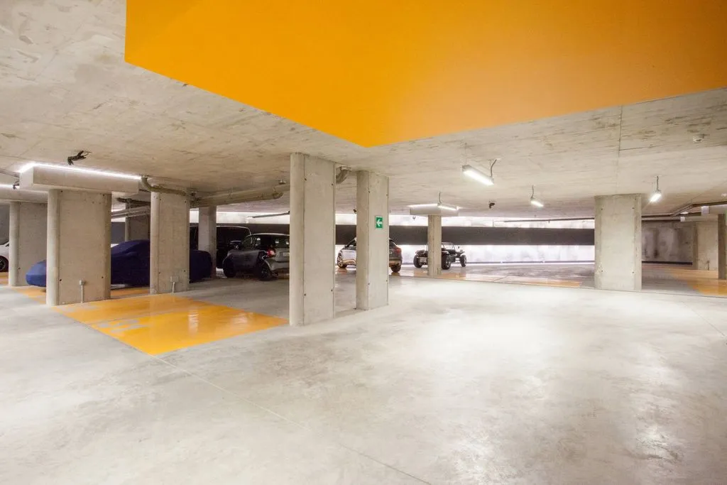 House 370m² in Portugal, Lisbon. Priced at 2975000€ rent photo-5