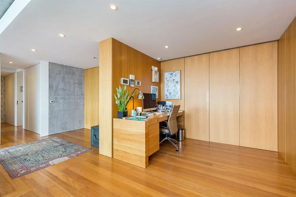 House 858m² in Portugal, Funchal. Priced at 3990000€ rent photo-5
