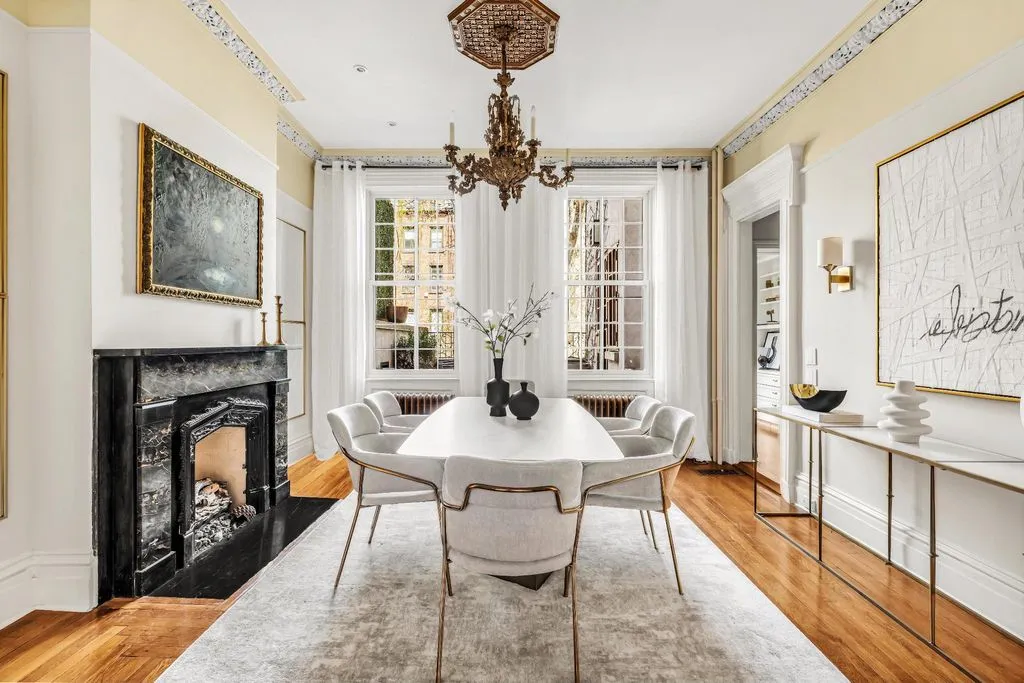 Townhouse 402m² in USA, New York. Priced at 6265800€ rent photo-3