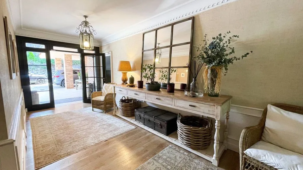 House 1600m² in Portugal, Lisbon. Priced at 5000000€ rent photo-2