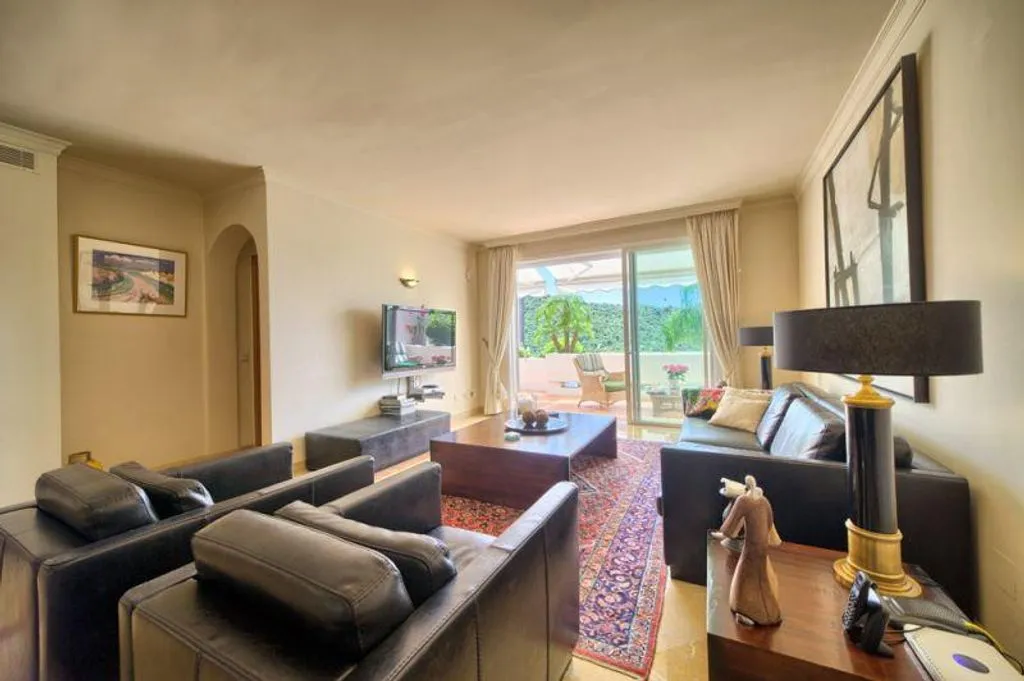 Penthouse 196m² in Portugal, Oeirash. Priced at 743000€ rent photo-3