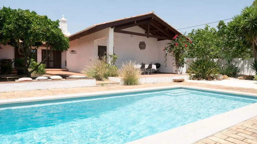 Villa 190m² in USA, Miami. Priced at 863000€ rent photo-3