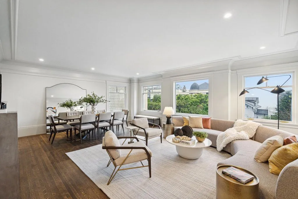 House 377m² in USA, San Francisco. Priced at 7770500€ rent photo-5