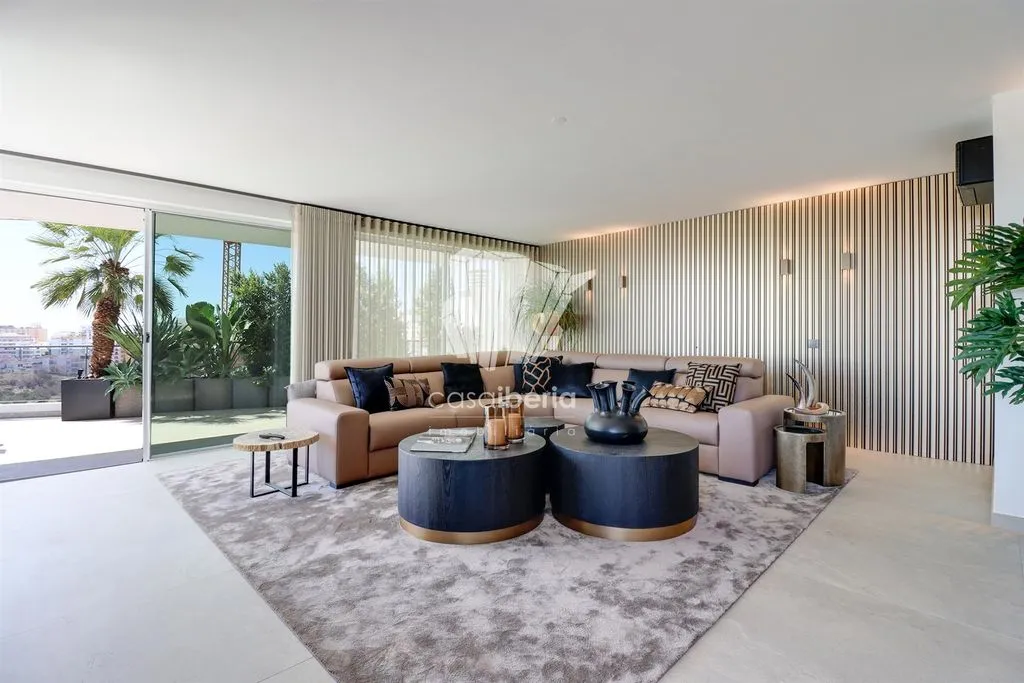 Flat 235m² in Portugal, Portiman. Priced at 2300000€ rent photo-3