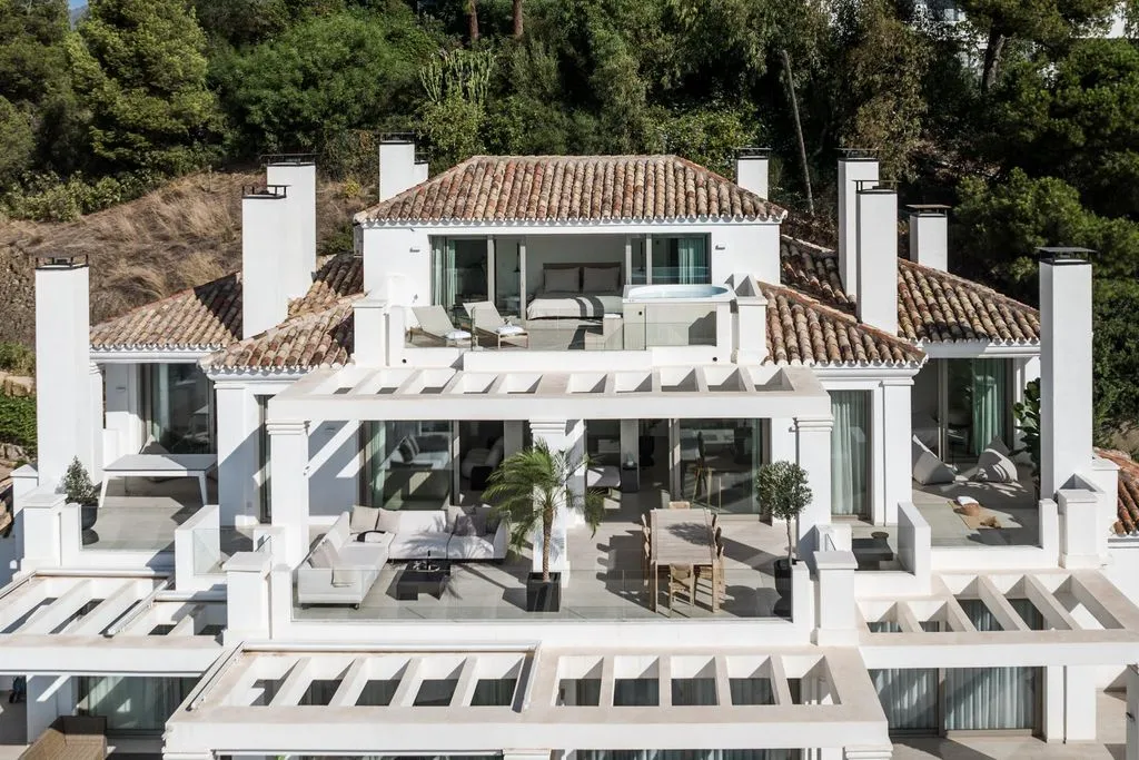 Penthouse 247m² in Portugal, Oeirash. Priced at 3200000€ rent photo-1