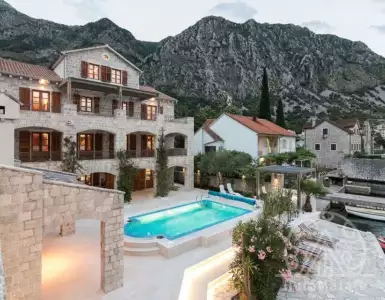 Купить виллу в Черногории 3300000€