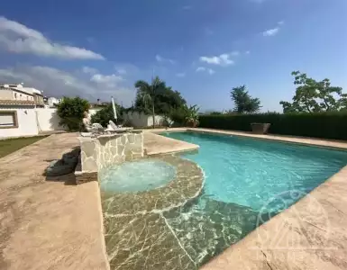 Купить дом в Испании 600000€
