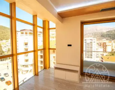 Купить penthouse в Montenegro 324000€