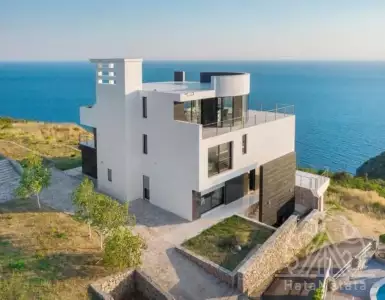 Купить house в Montenegro 2000000€