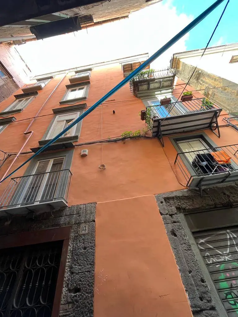 Flat 170m² in Italy, Naples. Priced at 253426£ rent photo-4