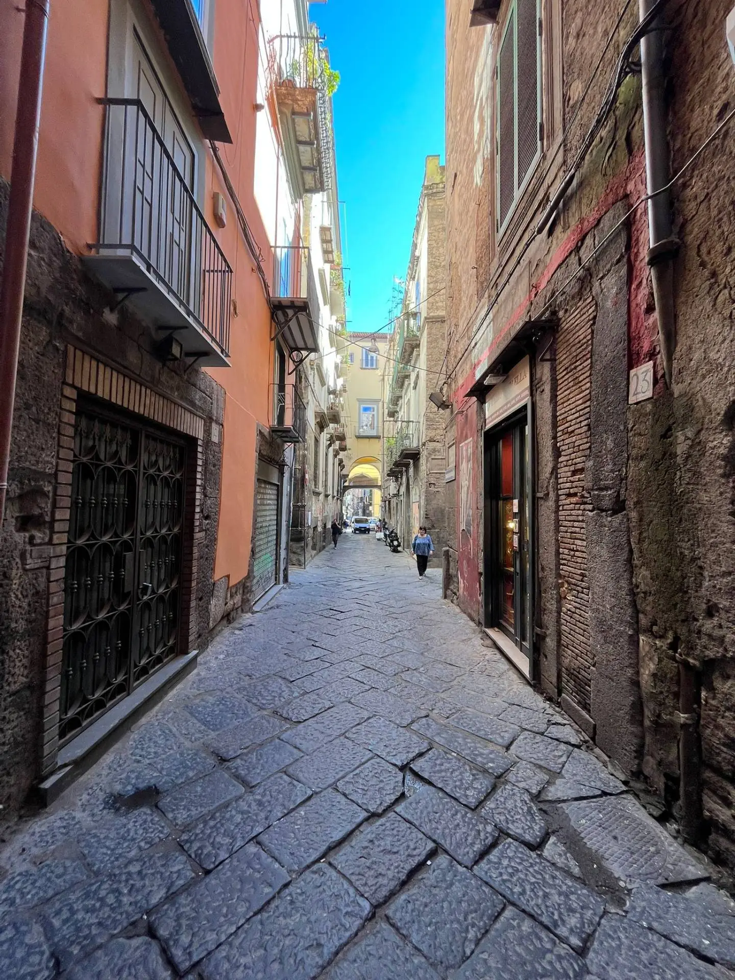Flat 170m² in Italy, Naples. Priced at 253426£ rent photo-6