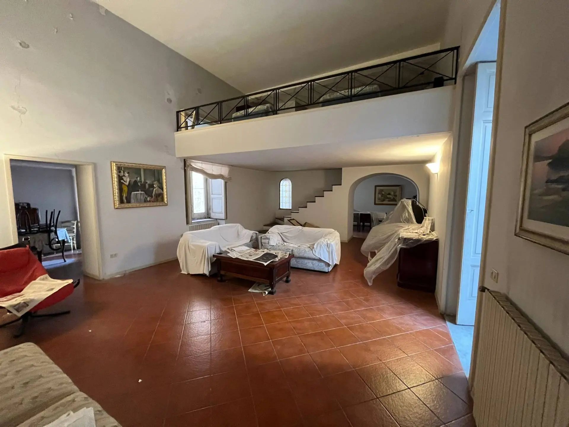 Flat 170m² in Italy, Naples. Priced at 253426£ rent photo-17