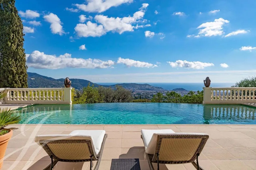 Villa 311m² in France, Nice. Priced at 3400000€ rent photo-6