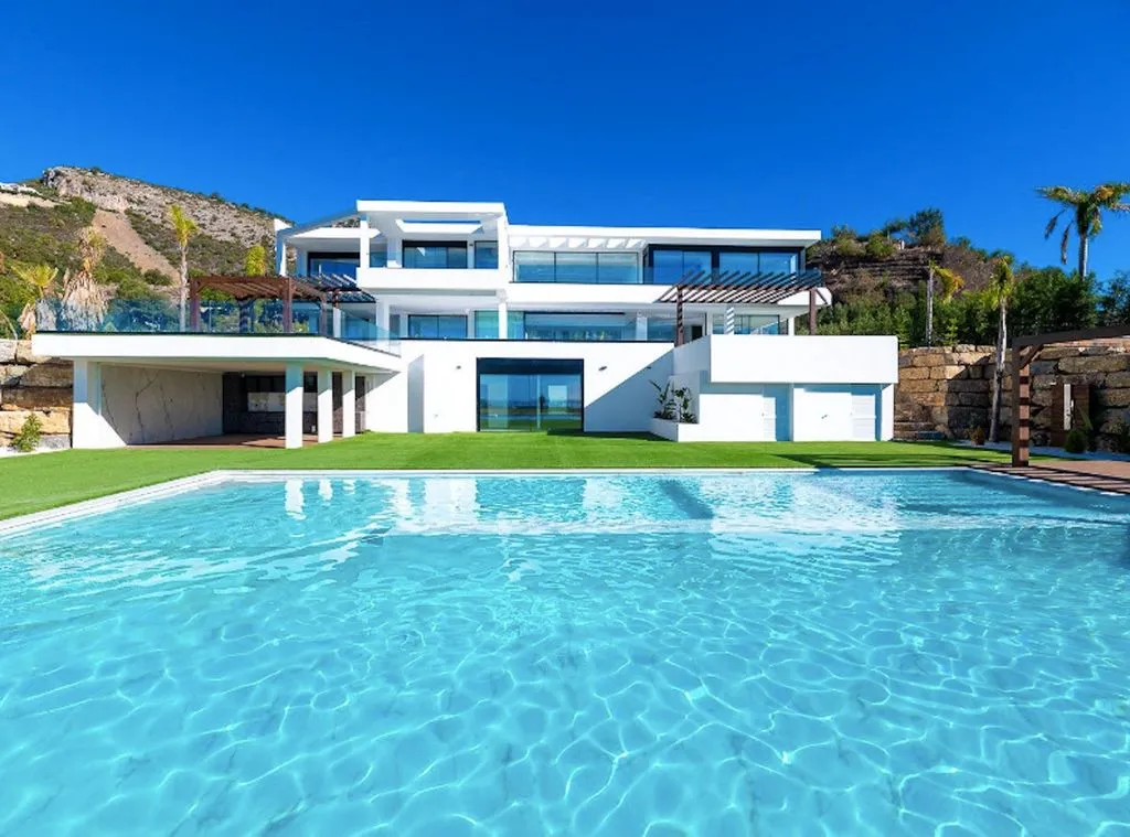 Villa 1174m² in Portugal, Oeirash. Priced at 5200000€ rent photo-1