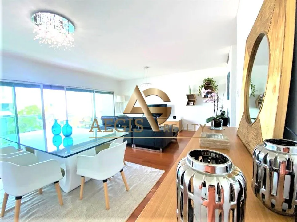 Flat 163m² in Portugal, Funchal. Priced at 506853£ rent photo-1