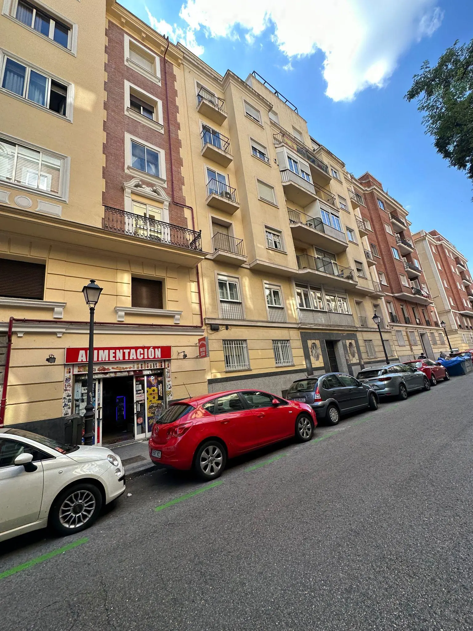 Flat 155m² in Portugal, Lisbon. Priced at 627123£ rent photo-2