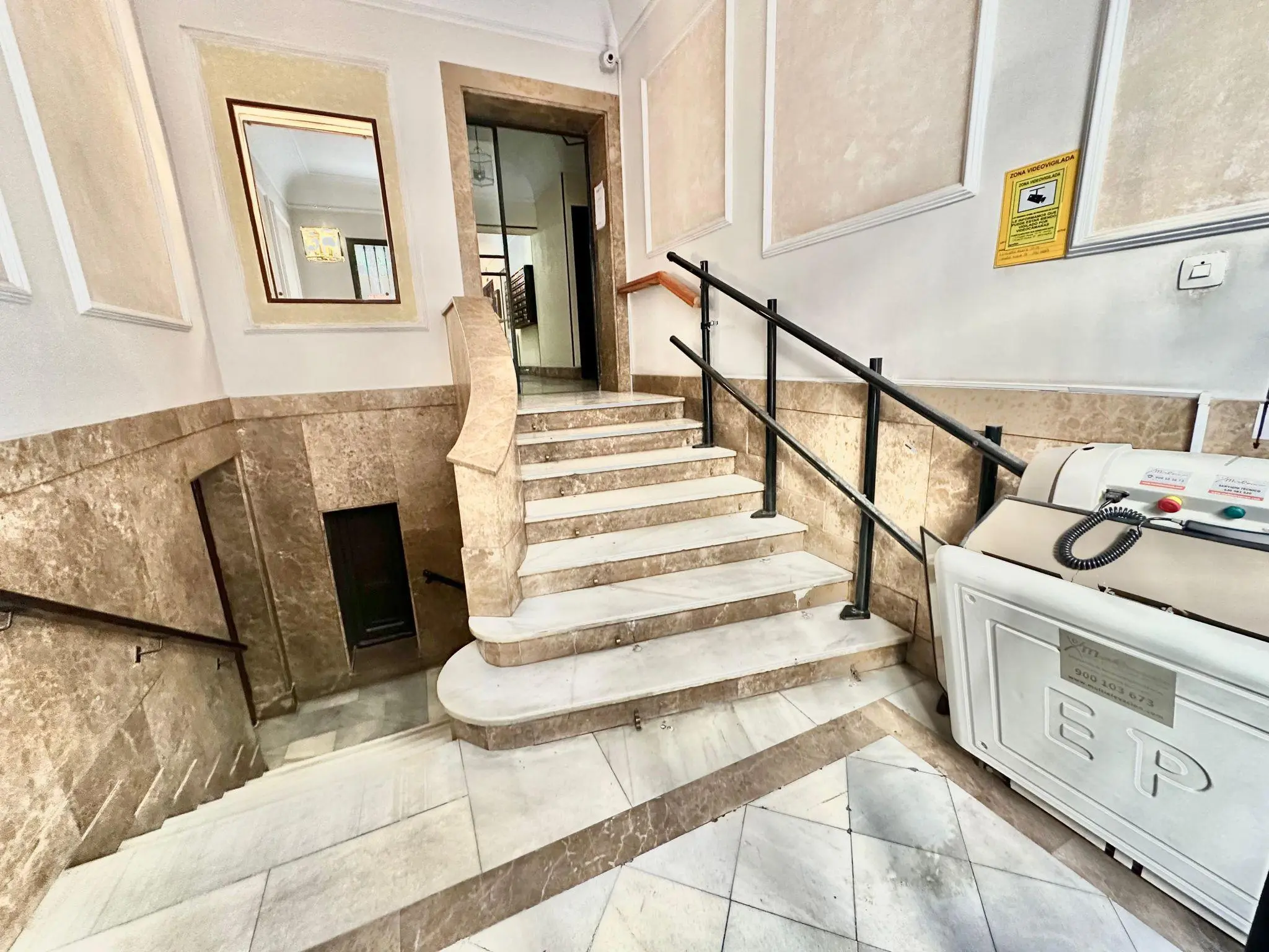 Flat 155m² in Portugal, Lisbon. Priced at 627123£ rent photo-5