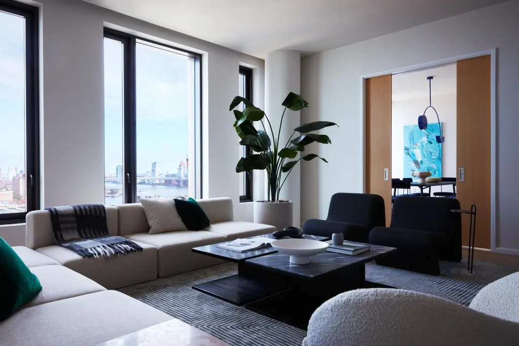 House 238m² in USA, Brooklyn. Priced at 6067300€ rent photo-3