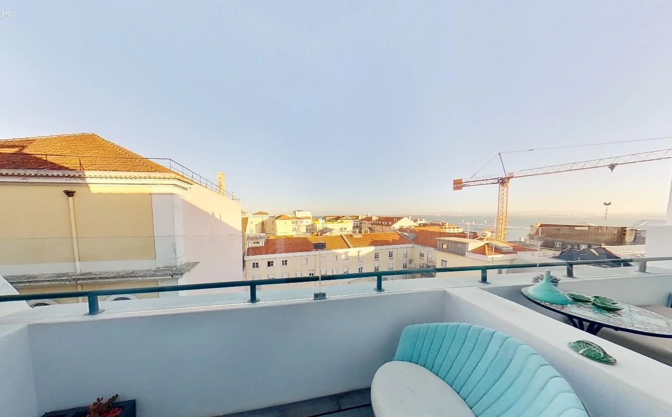 Duplex 170m² in Portugal, Lisbon. Priced at 1623647£ rent photo-1