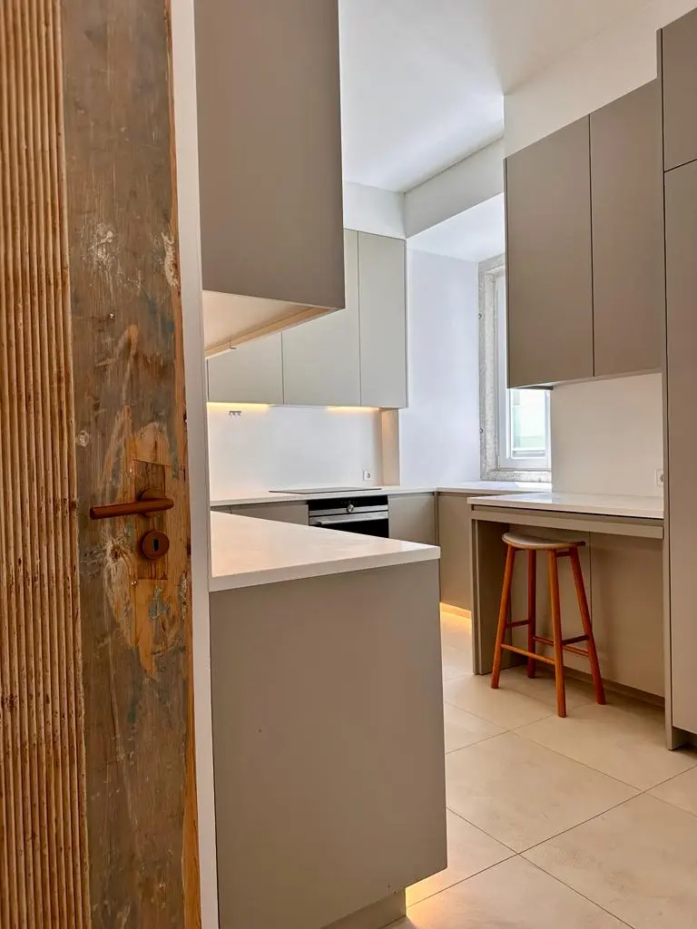 Duplex 170m² in Portugal, Lisbon. Priced at 1623647£ rent photo-11