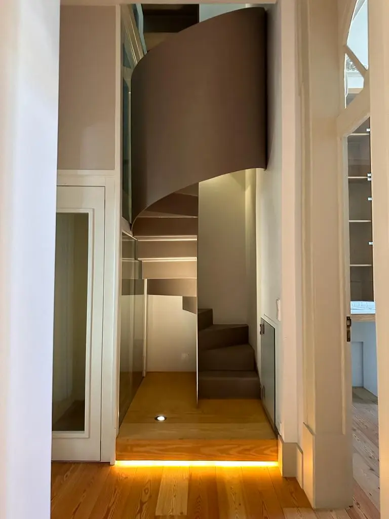 Duplex 170m² in Portugal, Lisbon. Priced at 1623647£ rent photo-15