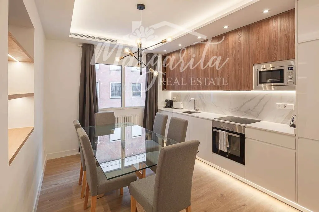 Flat 91m² in Portugal, Lisbon. Priced at 703580£ rent photo-2