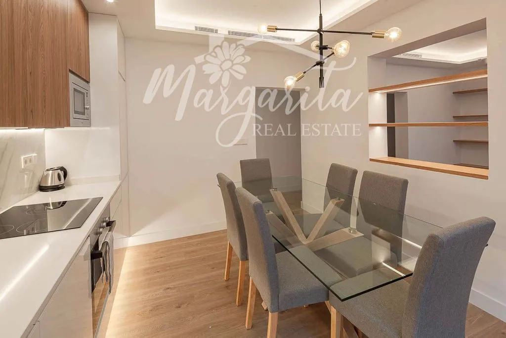 Flat 91m² in Portugal, Lisbon. Priced at 703580£ rent photo-3