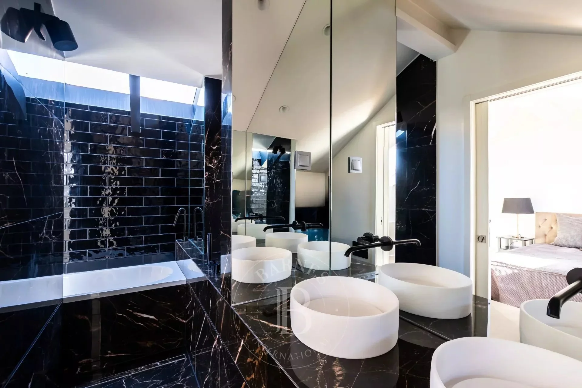 Duplex 134m² in Portugal, Lisbon. Priced at 1370220£ rent photo-11