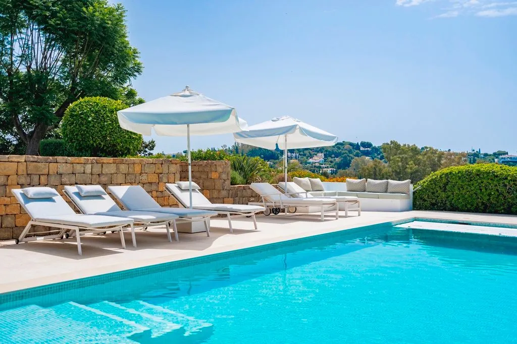 Villa 295m² in Portugal, Oeirash. Priced at 1795000€ rent photo-2