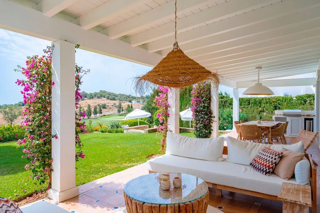 Villa 295m² in Portugal, Oeirash. Priced at 1795000€ rent photo-6