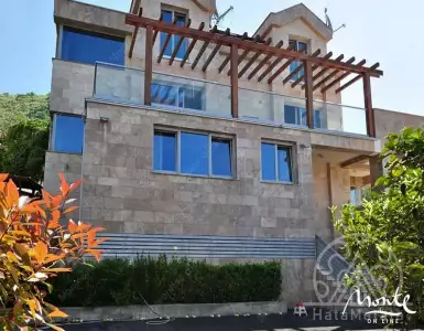 Купить villa в Montenegro 700000€