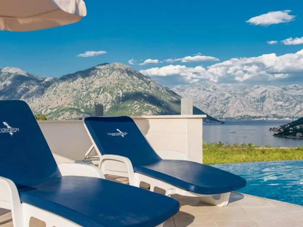 Flat 71m² in Montenegro, Kotor. Priced at 240500€ rent photo-4