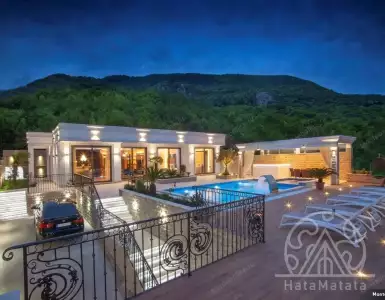 Купить villa в Montenegro 800000€