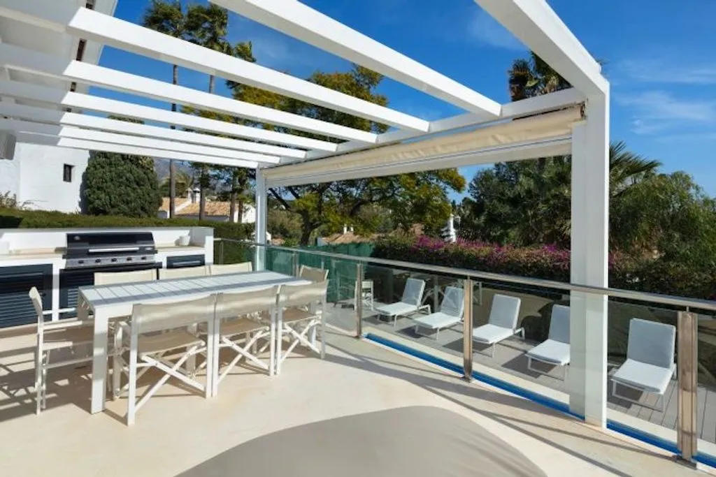 Villa 397m² in Portugal, Oeirash. Priced at 2995000€ rent photo-6